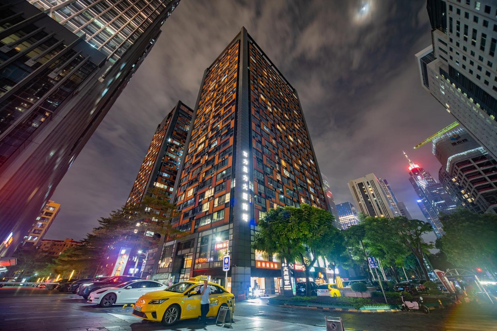 Lavande International Aparthotel Us Consulate General Guangzhou Zhujiang New Town Metro Branch - Free Shuttle Bus To Canton Fair Complex During Canton Fair Period & Free Vpn Internet Access Eksteriør billede