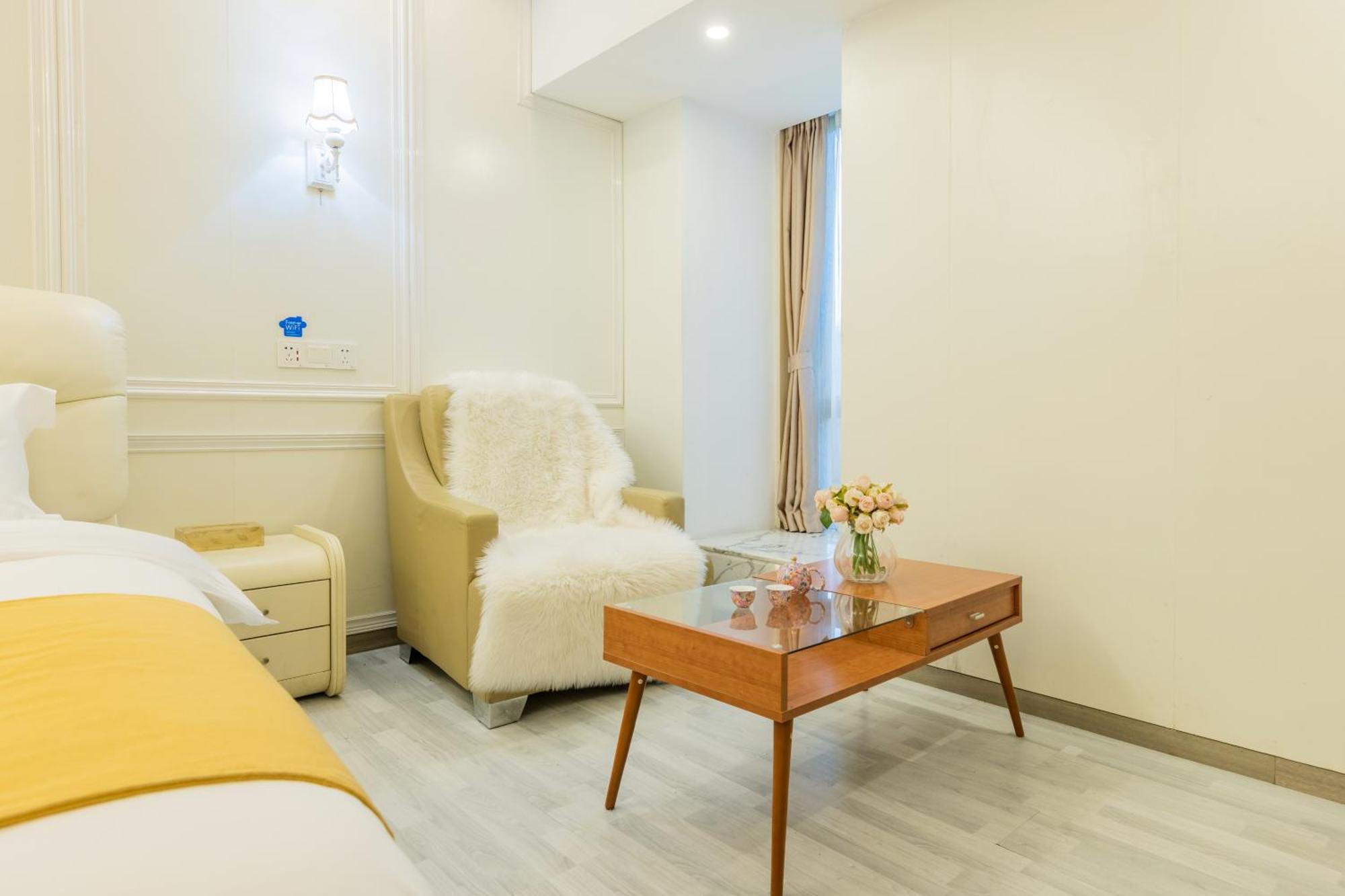 Lavande International Aparthotel Us Consulate General Guangzhou Zhujiang New Town Metro Branch - Free Shuttle Bus To Canton Fair Complex During Canton Fair Period & Free Vpn Internet Access Eksteriør billede