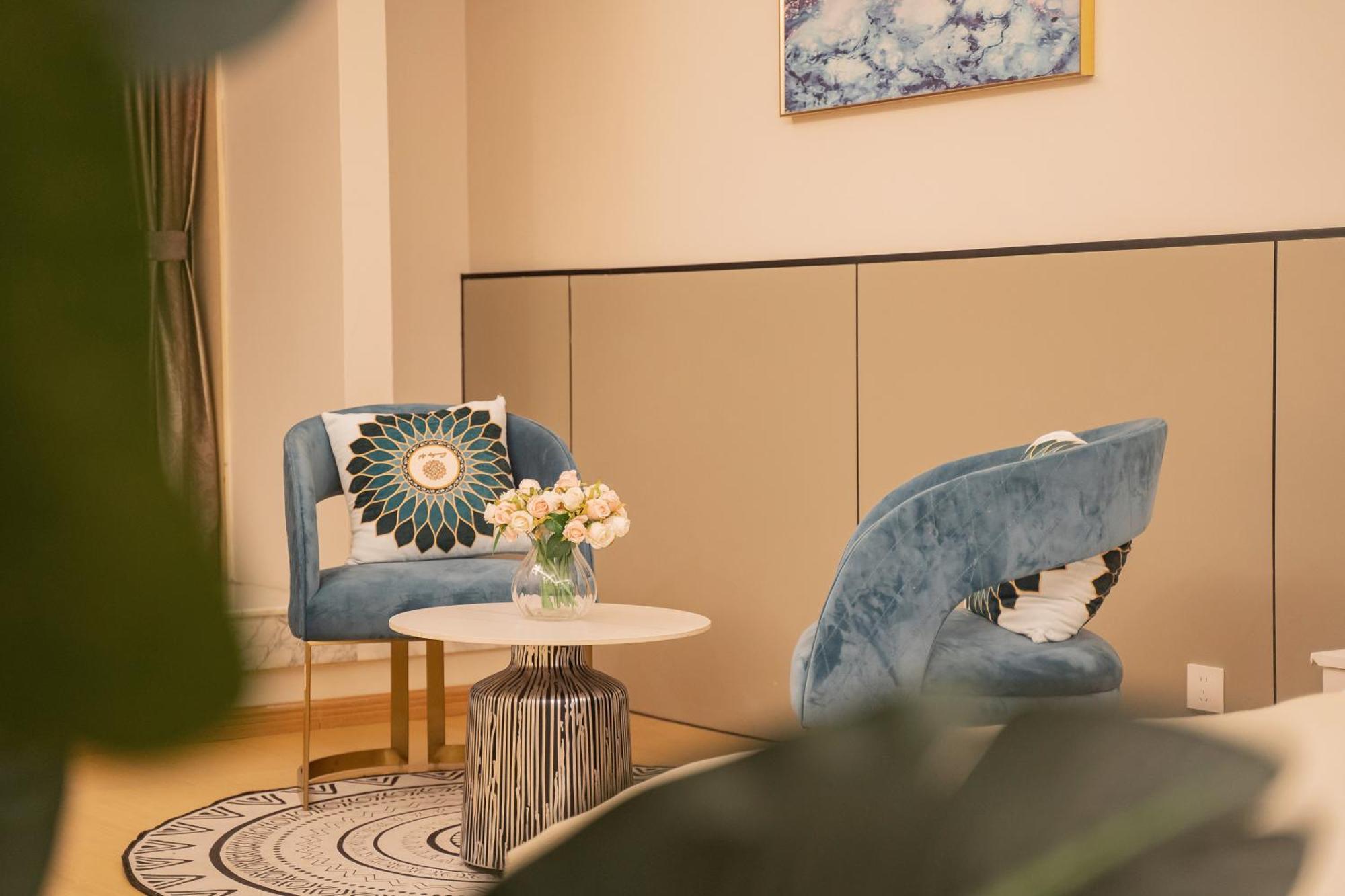 Lavande International Aparthotel Us Consulate General Guangzhou Zhujiang New Town Metro Branch - Free Shuttle Bus To Canton Fair Complex During Canton Fair Period & Free Vpn Internet Access Eksteriør billede
