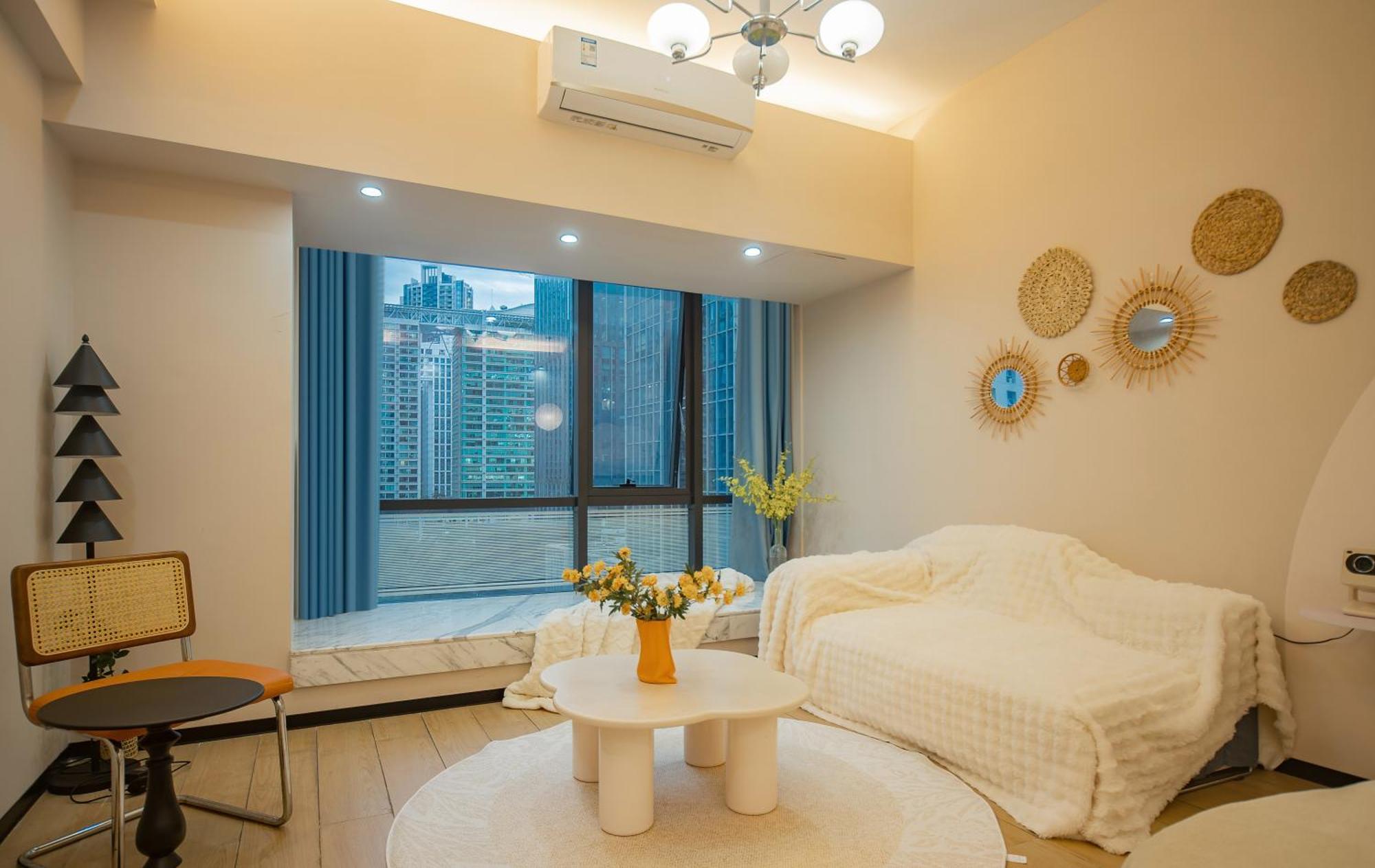 Lavande International Aparthotel Us Consulate General Guangzhou Zhujiang New Town Metro Branch - Free Shuttle Bus To Canton Fair Complex During Canton Fair Period & Free Vpn Internet Access Eksteriør billede